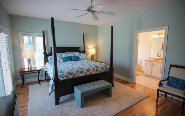 photo 5 of Seas the Breeze by Sea Scape Properties