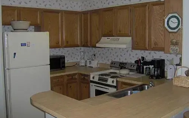photo 5 of Seascape Villas, Unit 206 - 3 Br Condo