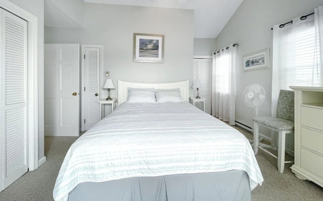 photo 5 of Seascapes - W153 Fantastic Condo Steps Away From Wells Beach And Town Center 2 Bedroom Home by RedAwning