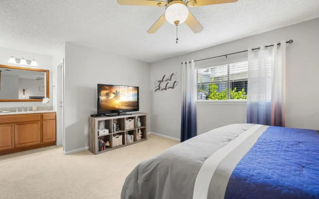 photo 5 of Seashell 19, 2 Bedrooms, Pool Access, WiFi, Sleeps 6, Walk to Beach