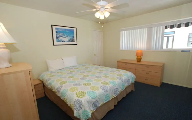 photo 2 of Seashore 68127 by RedAwning