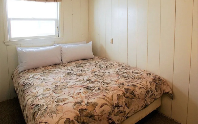 photo 3 of Seashore A (68147)