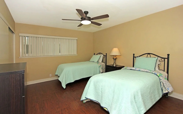 photo 5 of Seashore A (68293) - 2 Br townhouse by RedAwning