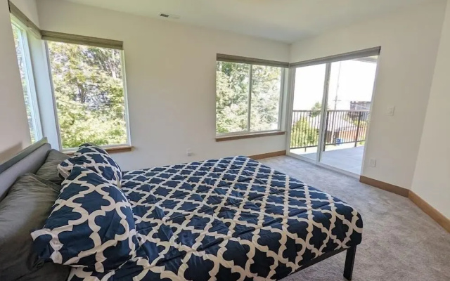 photo 3 of Seattle Vacation Home Alki Beach House