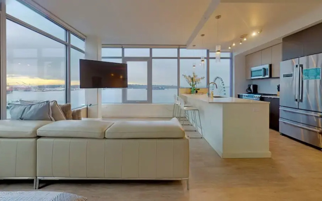 photo 5 of Seattle Waterfront Apartments by Barsala