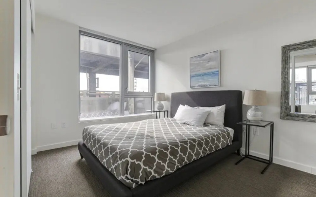 photo 4 of Seattle Waterfront Condos By Barsala