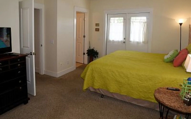 photo 3 of Seaview Cottages 6 Great Value Family Vacation Home and 2 Minute Walk