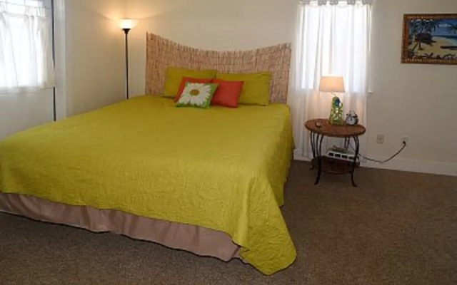 photo 5 of Seaview Cottages 6 Great Value Family Vacation Home and 2 Minute Walk