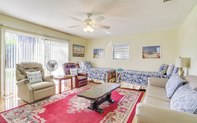 photo 4 of Sebastian Home w/ Large Deck Near Golfing & Beach