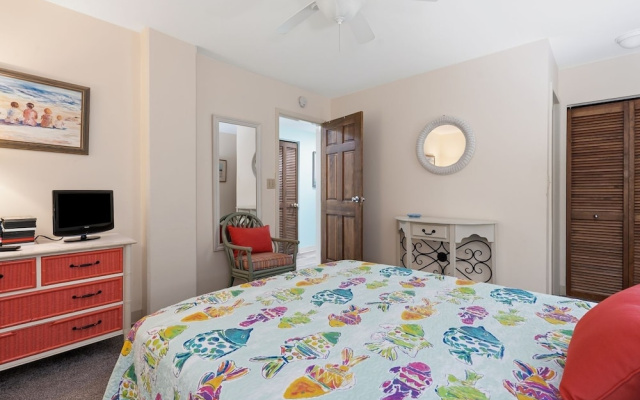 photo 5 of Sedgefield 102 by RedAwning