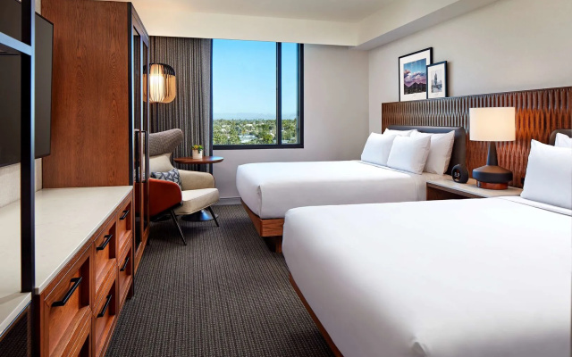 photo 5 of Senna House Hotel Scottsdale, Curio Collection by Hilton