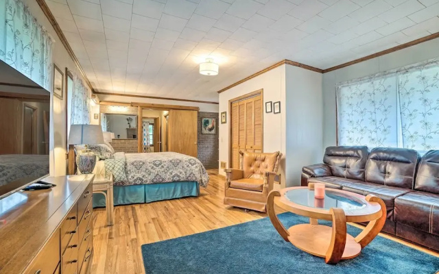 photo 4 of Pet Friendly Home w/ Hot Tub, Patio & Game Room!