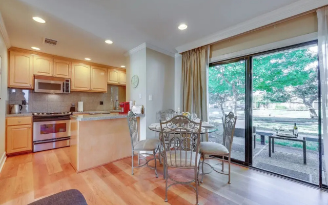 photo 4 of Serene Napa Retreat w/ Pool Access & Patio!