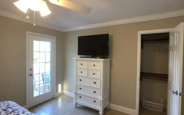 photo 5 of Serenity By The Shore - 3 Br Home