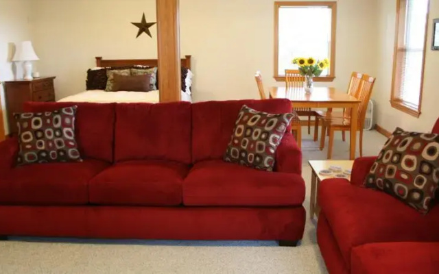 photo 3 of Serenity Hilltop Retreat