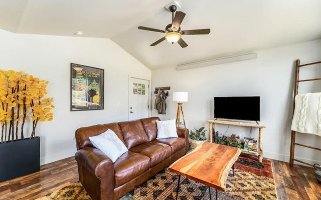 photo 5 of Serenity In The Rockies 2 Bedroom Townhouse by RedAwning