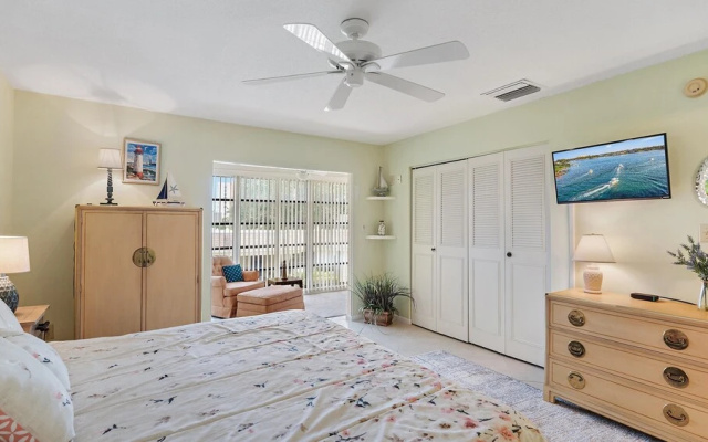 photo 4 of Serenity On Sutton 2 Bedroom Townhouse by RedAwning