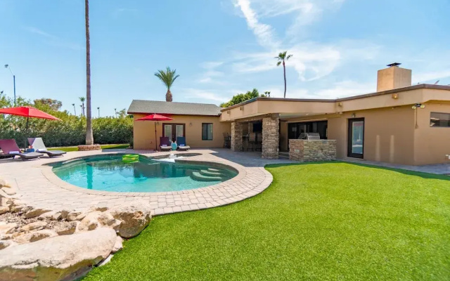 photo 5 of Sereno Ranch by AvantStay Sleeps 16 Outdoor BarKitchen Pool Fire Pit Hot Tub