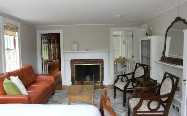 photo 5 of Seth Cheney House