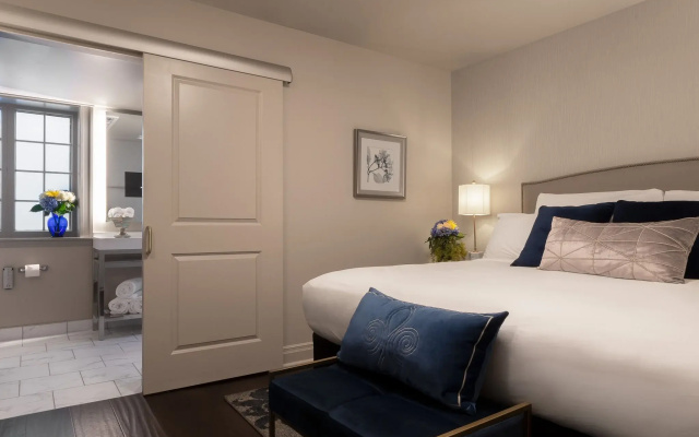 photo 4 of Seven Gables, St. Louis West, a Tribute Portfolio Hotel