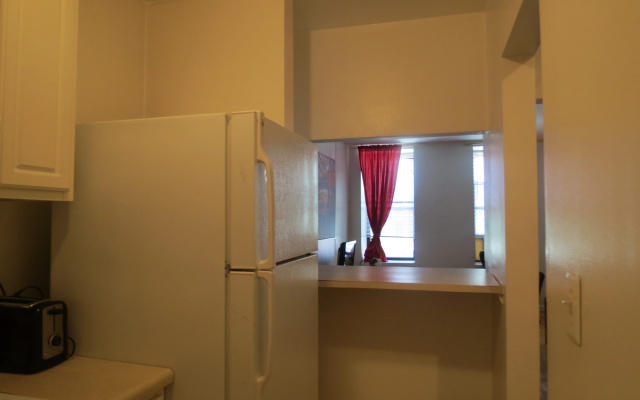photo 2 of Seventh Avenue Deluxe Apartments