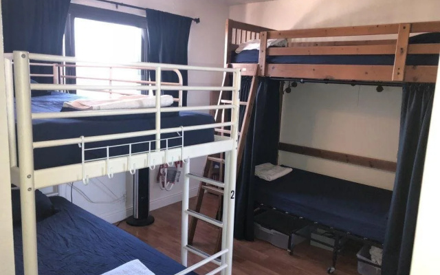 photo 4 of SFO Crashpad