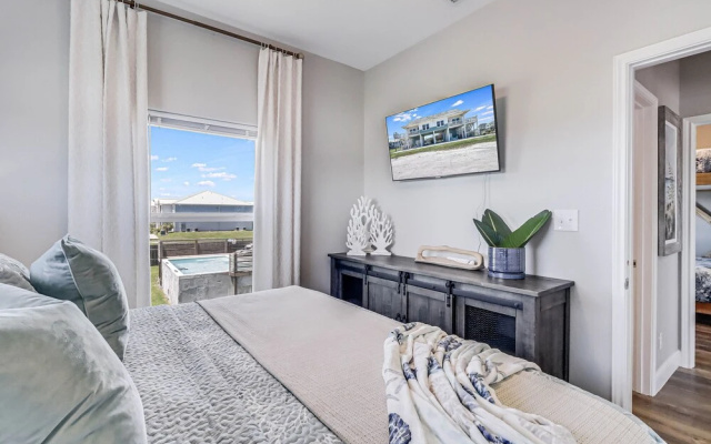 photo 3 of Shell By The Sea 913rpb 2 Bedroom Home by RedAwning