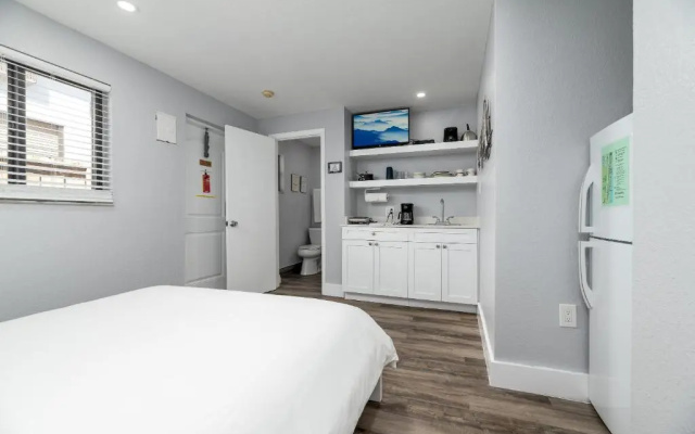 photo 2 of Shell on the Beach 102 - RENOVATED