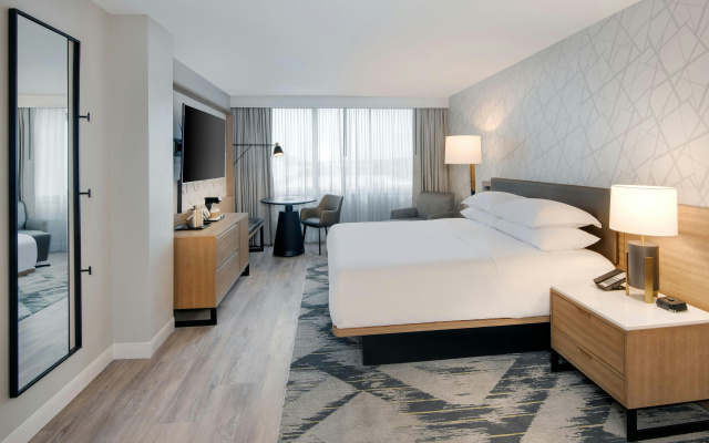 photo 3 of Sheraton Birmingham Hotel