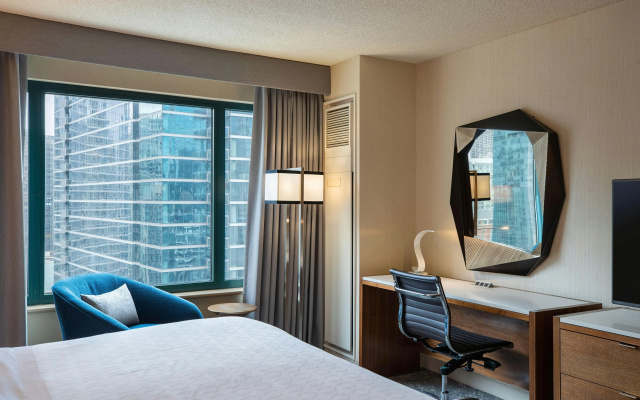 photo 4 of Sheraton Grand Chicago Riverwalk