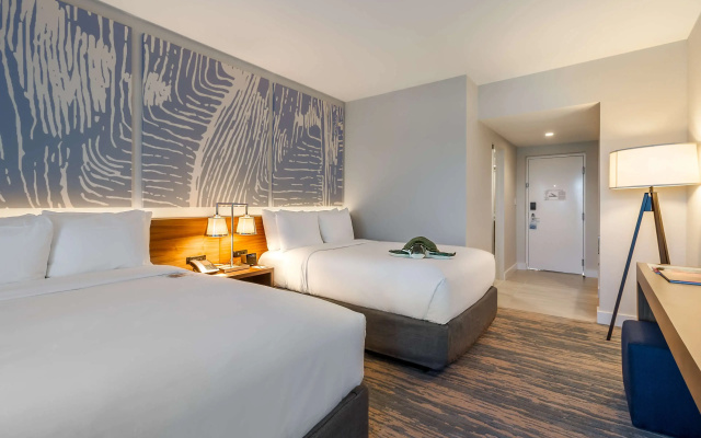 photo 4 of B Ocean Resort Fort Lauderdale Beach
