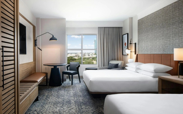 photo 4 of Sheraton Fort Worth Downtown Hotel