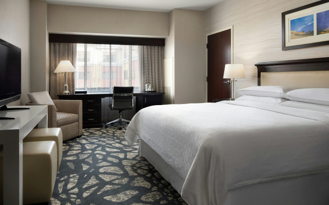 photo 3 of Sheraton Garden Grove-Anaheim South Hotel