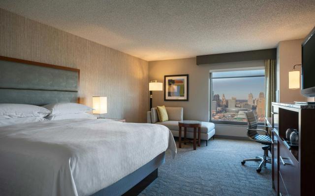 photo 4 of Sheraton Kansas City Hotel at Crown Center