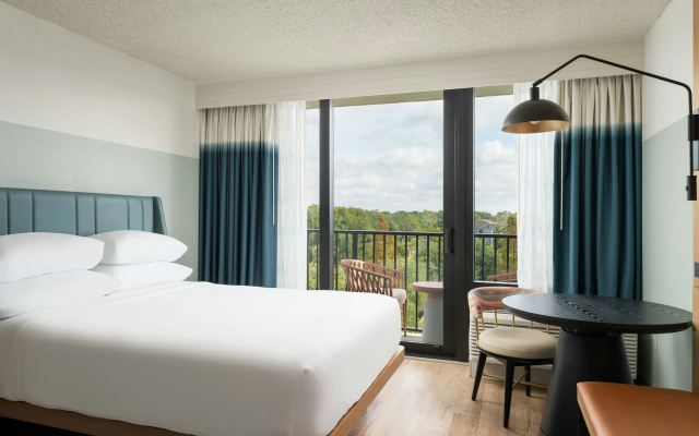 photo 4 of Sheraton Orlando Lake Buena Vista Resort