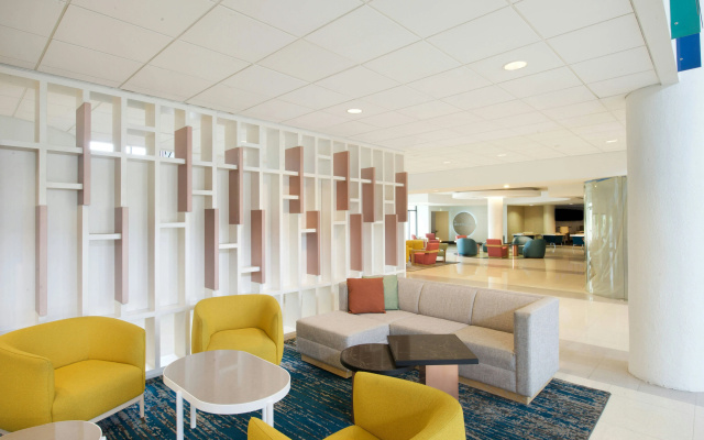 photo 2 of Sheraton Miami Airport Hotel & Executive Meeting Center