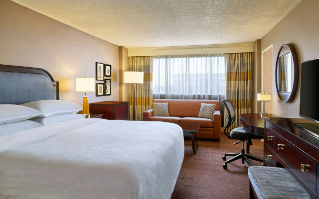 photo 2 of Sheraton North Houston at George Bush Intercontinental