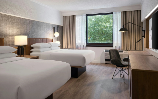 photo 5 of Sheraton Pentagon City Hotel