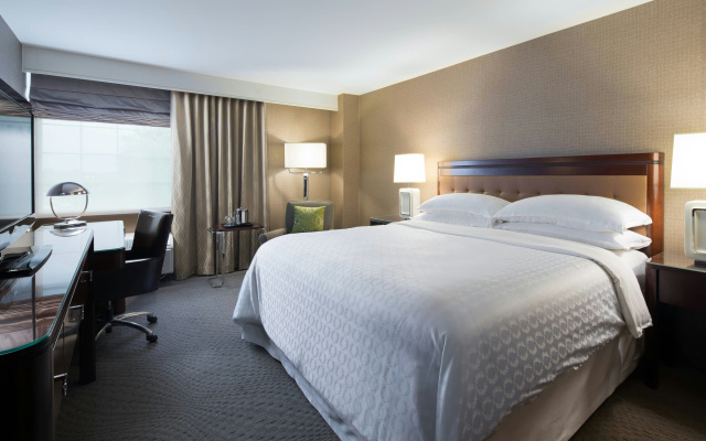 photo 4 of Sheraton Pittsburgh Airport Hotel