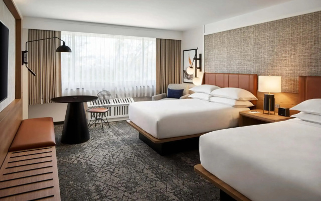 photo 5 of Sheraton Reston Hotel