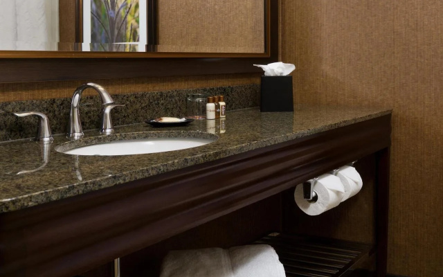 photo 5 of Sheraton Springfield Monarch Place Hotel