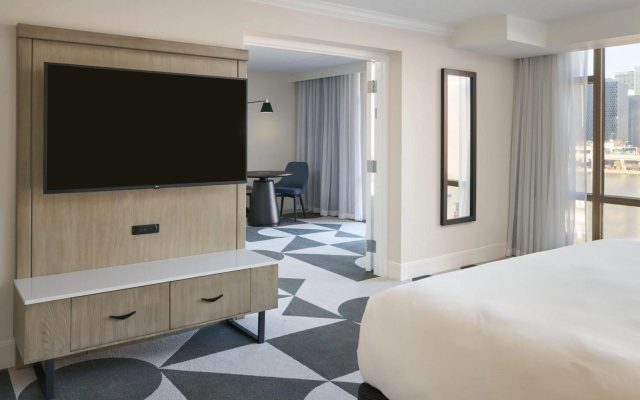 photo 3 of Sheraton Pittsburgh Hotel at Station Square