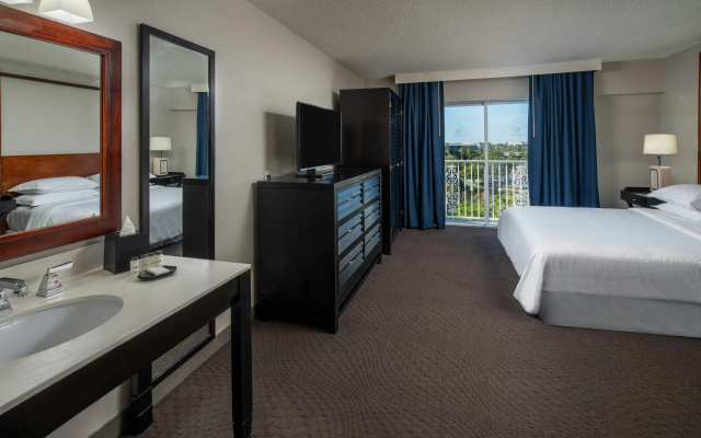photo 5 of Sheraton Suites Fort Lauderdale at Cypress Creek