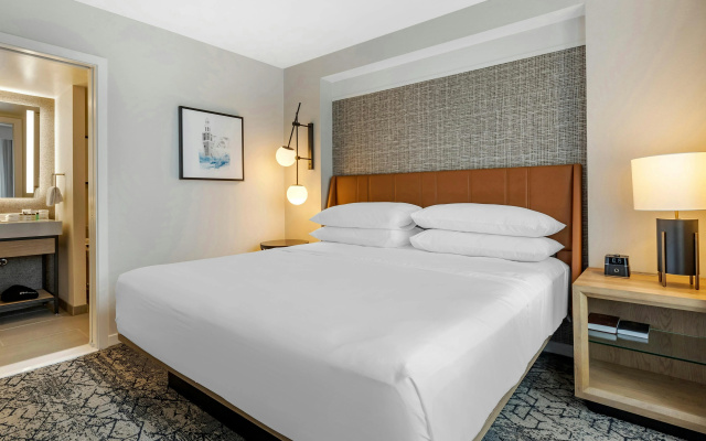 photo 5 of Sheraton Suites Old Town Alexandria