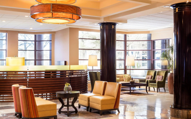 photo 2 of Sheraton Suites Wilmington Downtown