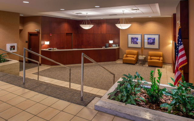 photo 2 of Sheraton Westport Plaza Hotel St. Louis