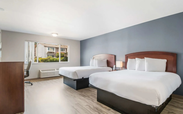photo 5 of Red Lion Inn & Suites Vancouver