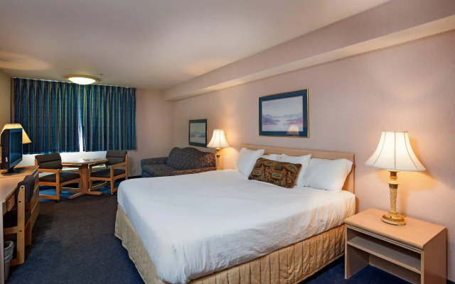 photo 5 of Shilo Inn Suites Warrenton