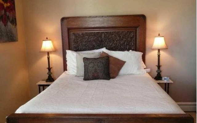 photo 3 of Shining Dawn Bed & Breakfast