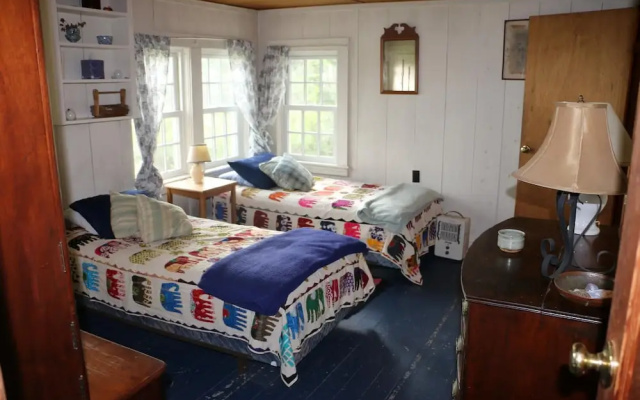 photo 2 of Shipshape